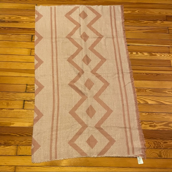 XL H&M Scarf - Picture 3 of 5